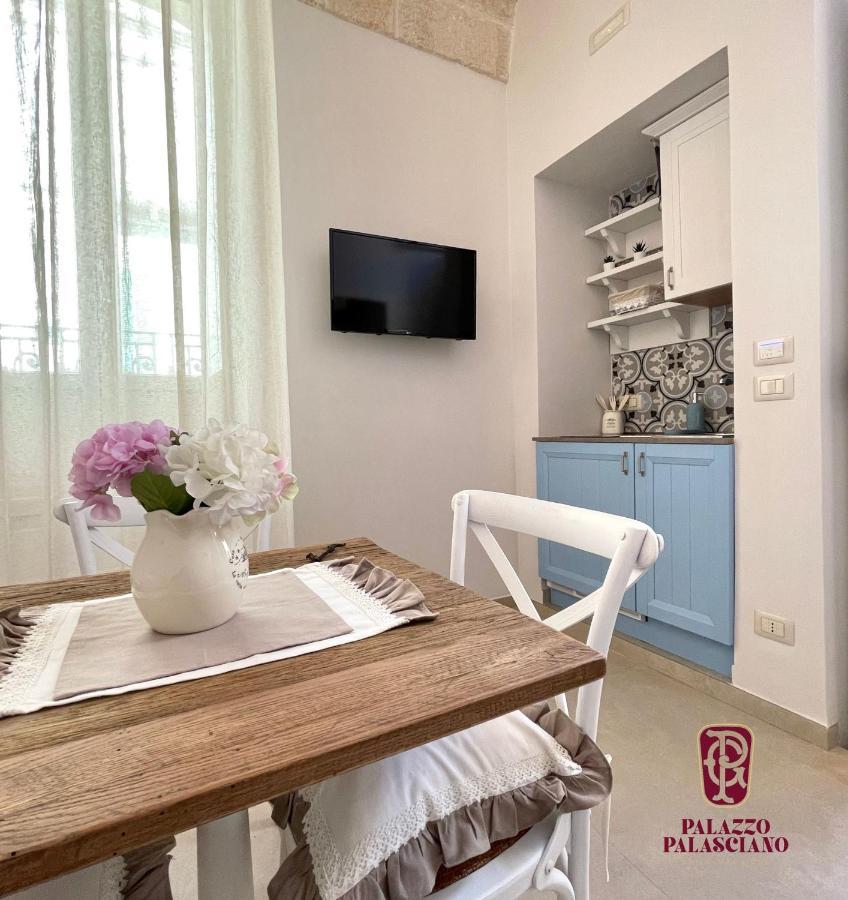 Palazzo Palasciano Monopoli Bagian luar foto
